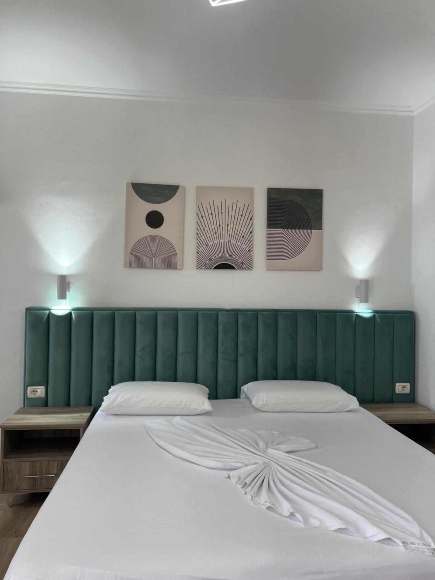 Hotel Floga Шкодер Экстерьер фото