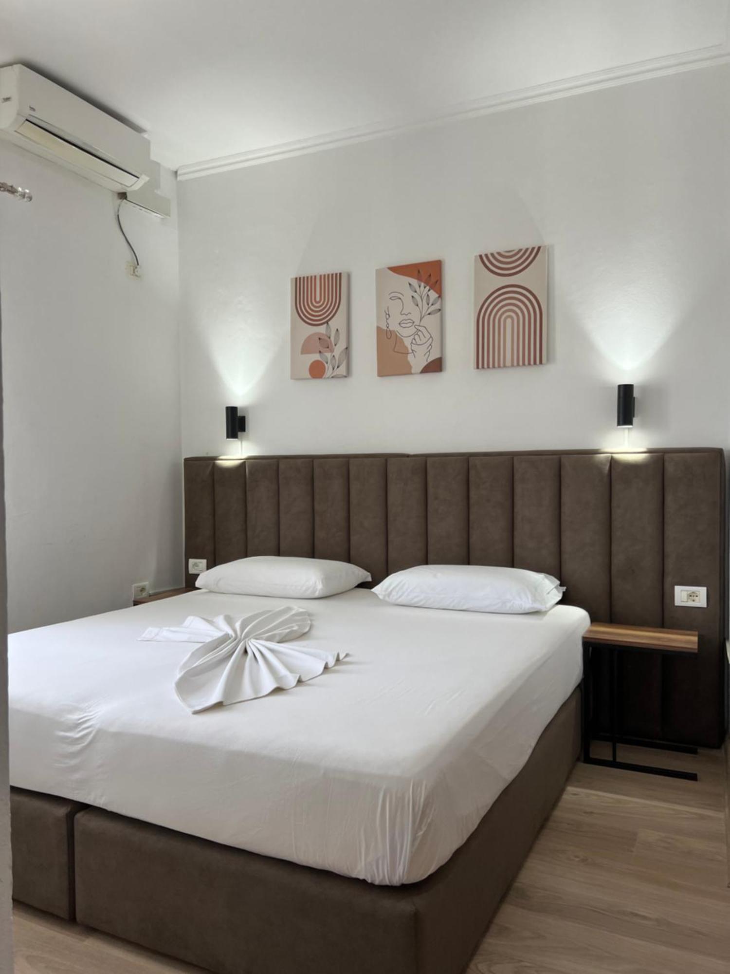 Hotel Floga Шкодер Экстерьер фото