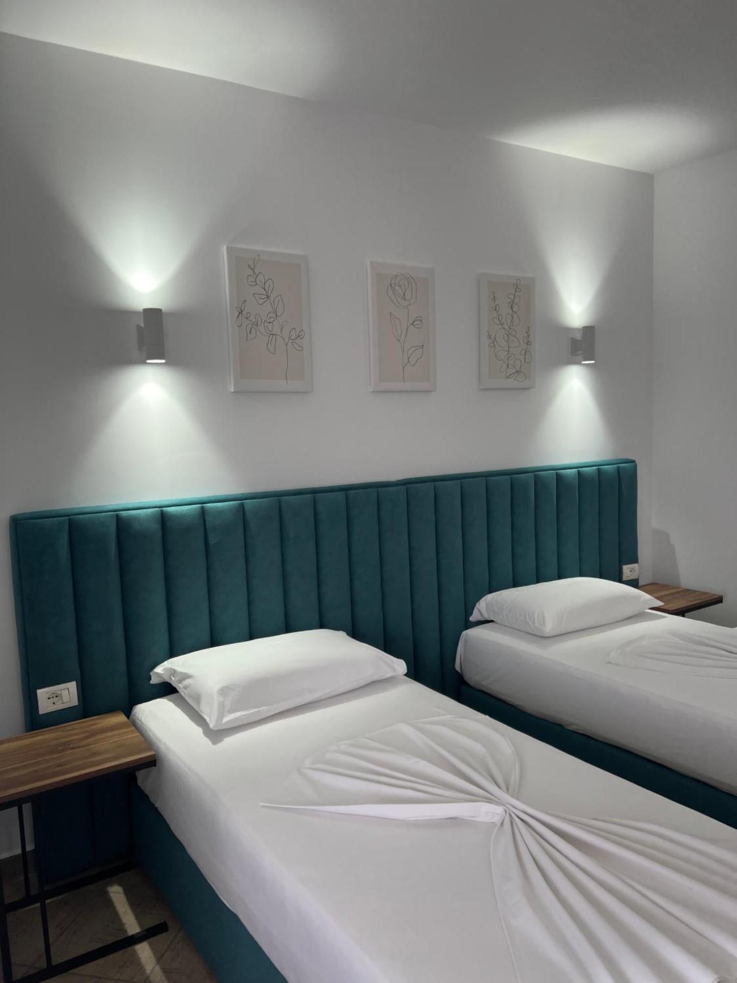Hotel Floga Шкодер Экстерьер фото