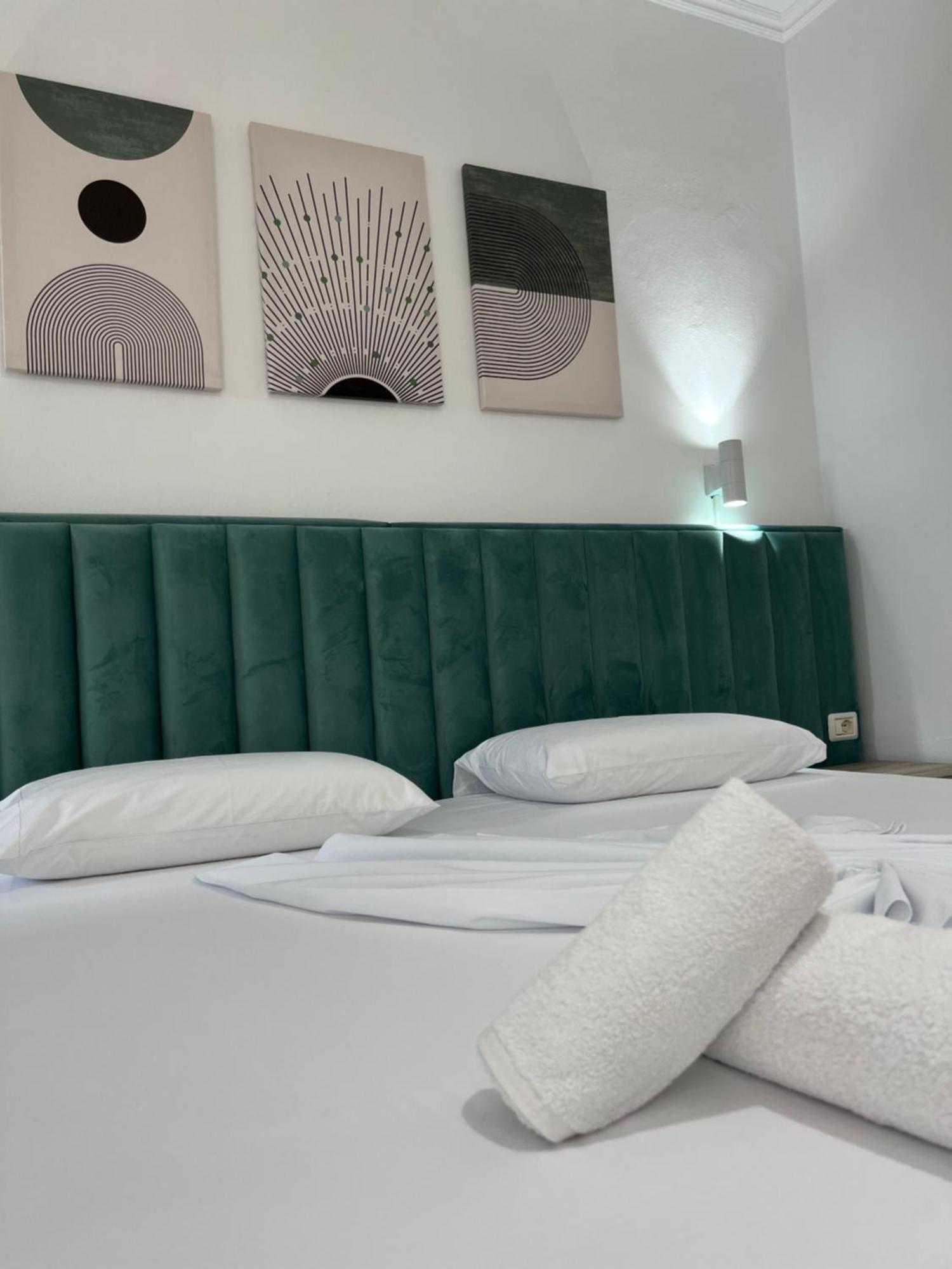 Hotel Floga Шкодер Экстерьер фото