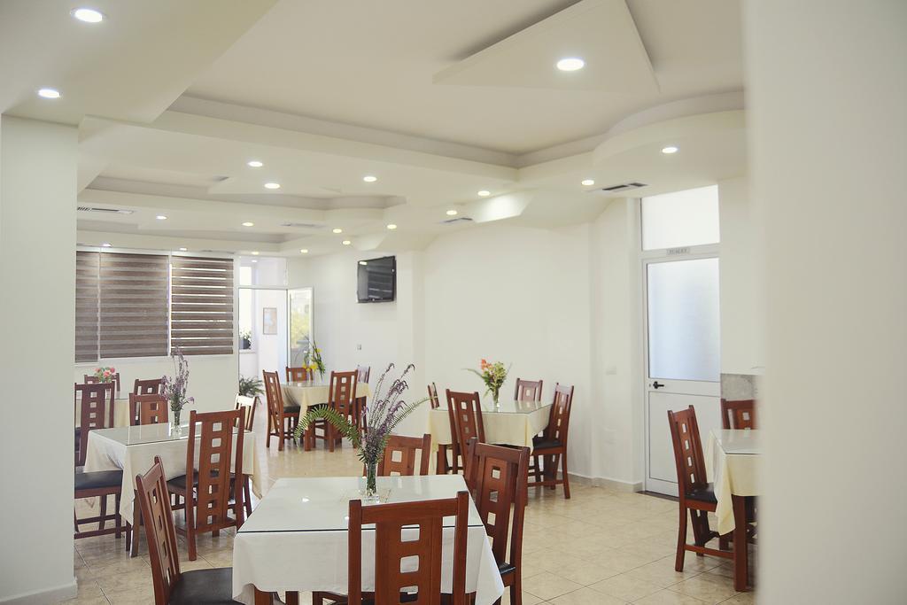 Hotel Floga Шкодер Экстерьер фото